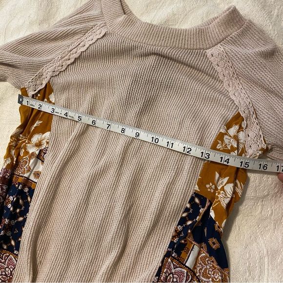 Blue Rain XS Thermal Mixed Material Boho Patchwork Tie Back Long Sleeve Top - Picture 6 of 8